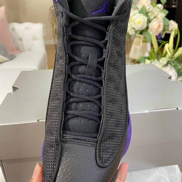 Men's Jordan 13 Retro "Court Purple" Black/Court Purple-White (DJ5982 015). - Picture 2 of 9
